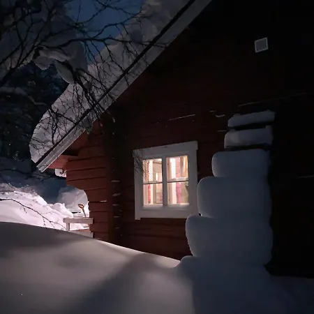 Saariselaellae, Sielukas Hirsimoekki - Unique Cottage Saariselka Exterior photo