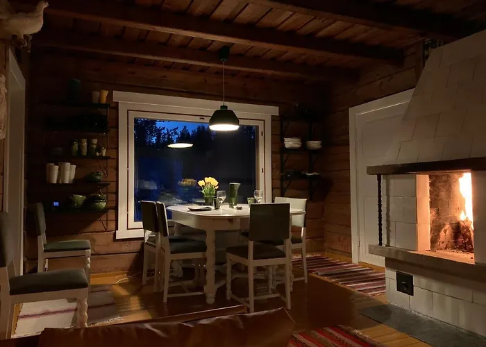 Saariselaellae, Sielukas Hirsimoekki - Unique Cottage